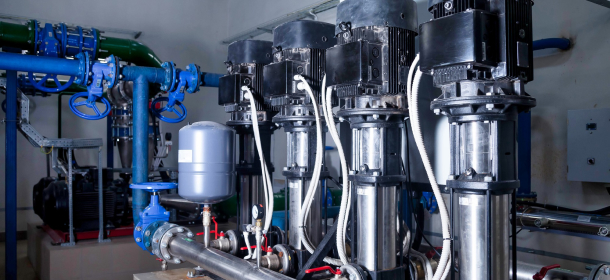 Heating units, refrigeration centers and pumping stations 